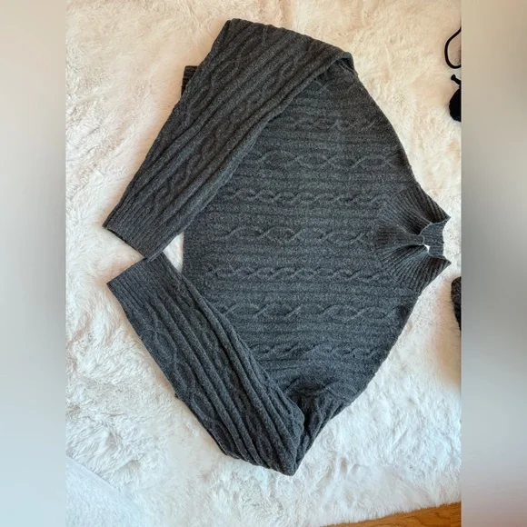 ALO Yoga Black Cable Knit Sweater